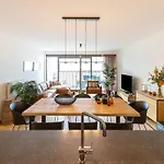 아파트 In For 6 Person